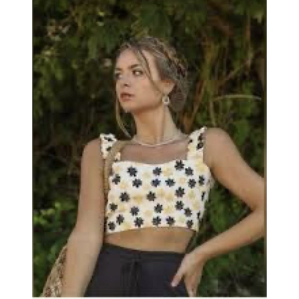 Zara Women's Yellow and‎ Black Crop-top XS